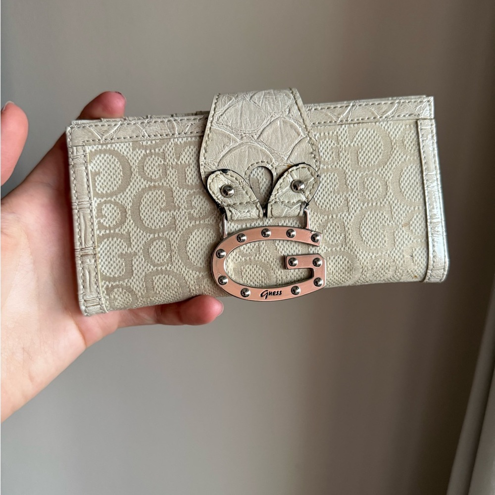 Guess Beige Monogram Clutch Wallet